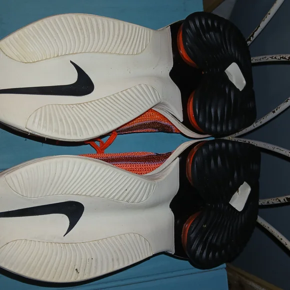 Nike Zoom Athletic Shoes - Coral and White - Picture 5 of 5